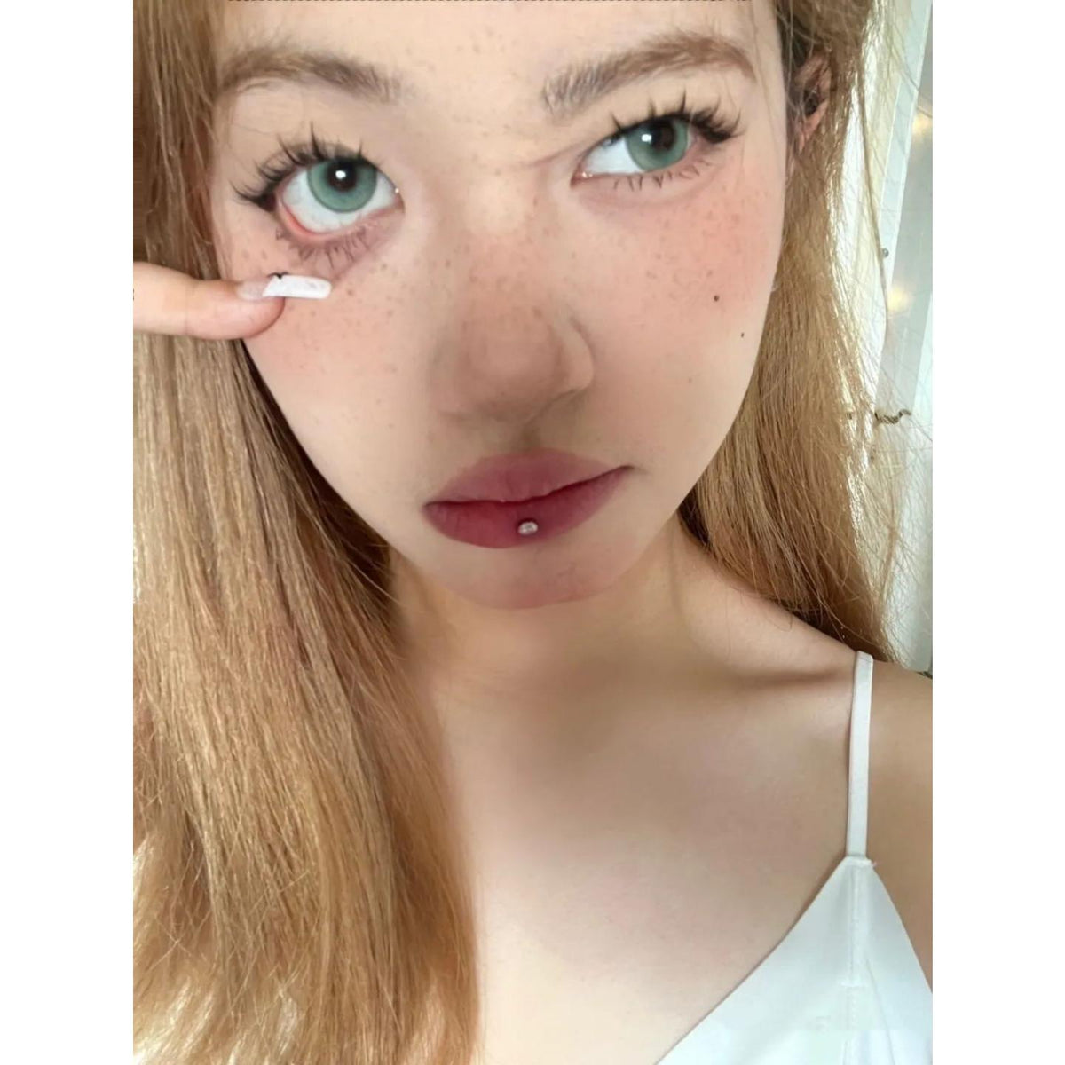TQSE ROSELENS 14.20mm Green Colored Contact Lenses (6 Months Wear)