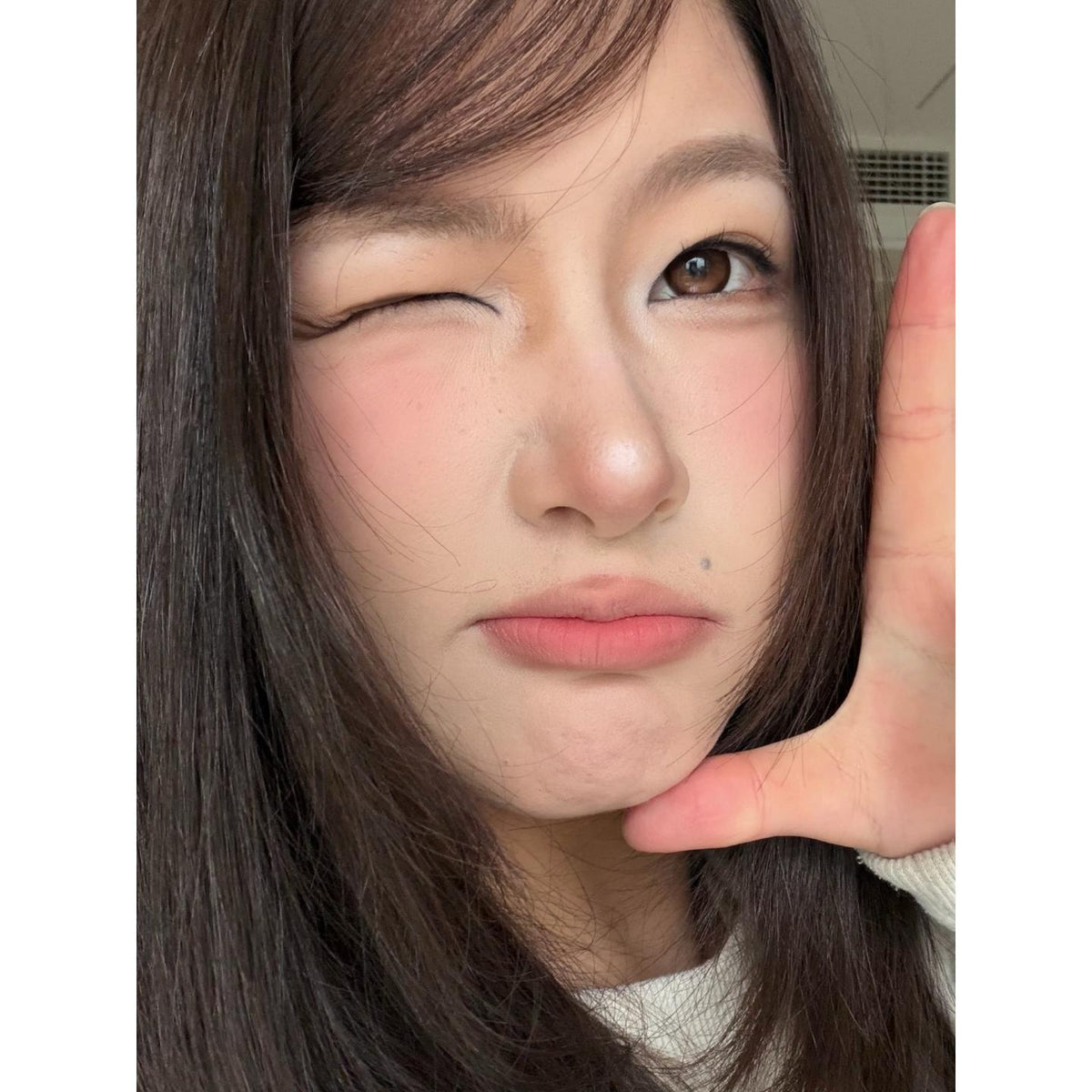 CDZSQQIU OBALEN คอนแทคเลนส์สีน้ำตาล ขนาด 14.50 มม. (ชนิดราย 6 เดือน)