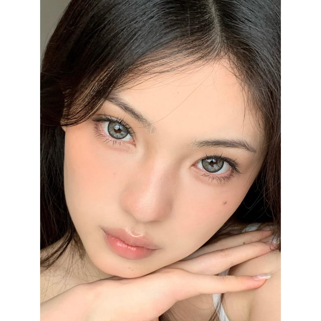 คอนแทคเลนส์สี BJLSHE รุ่น PORSLEN ขนาด 14.50 มม. สีเทา (ชนิดราย 6 เดือน)