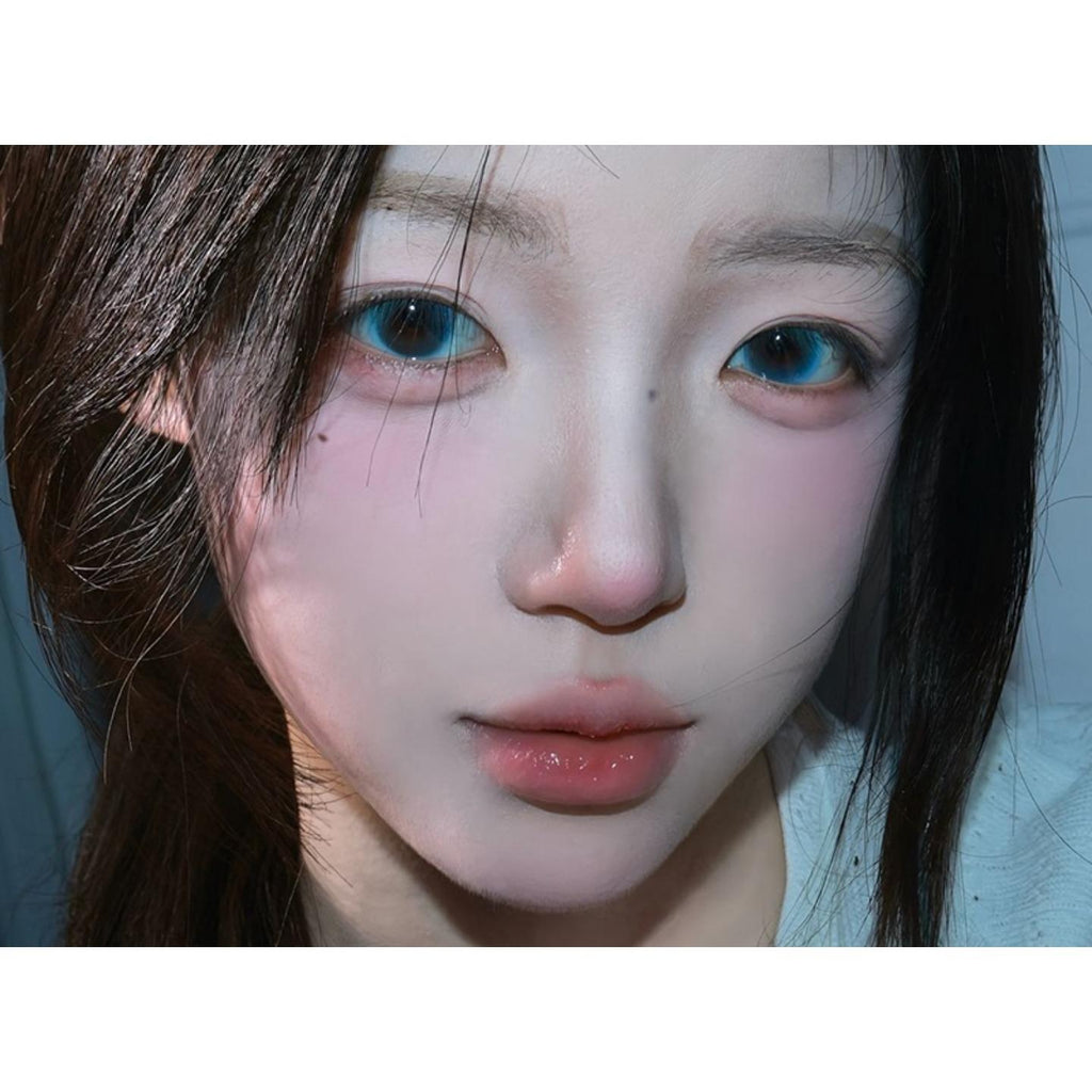 คอนแทคเลนส์สี YCLXI OVOLOOK ขนาด 14.20 มม. สีฟ้า (ชนิดราย 6 เดือน)