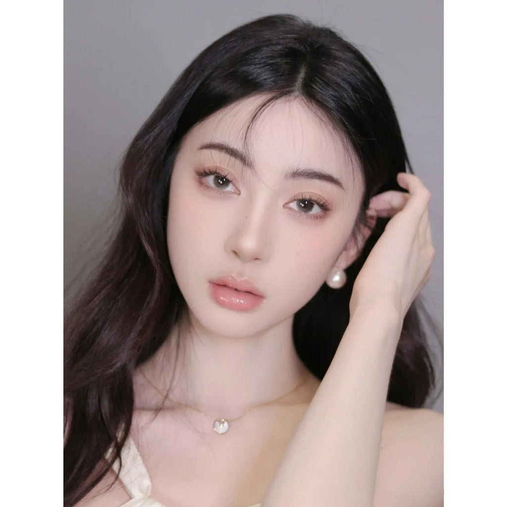 คอนแทคเลนส์สีเขียว BSTHUA OVOLOOK ขนาด 14.20 มม. (ชนิดราย 6 เดือน)