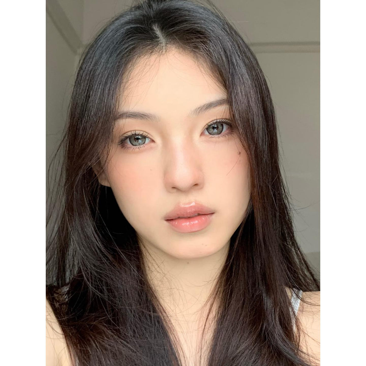 คอนแทคเลนส์สี BJLSHE รุ่น PORSLEN ขนาด 14.50 มม. สีเทา (ชนิดราย 6 เดือน)