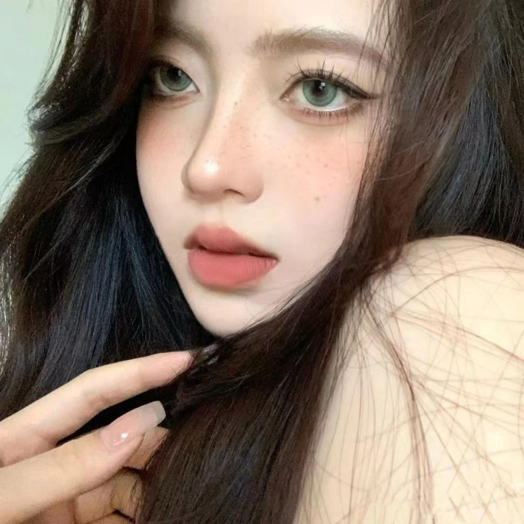 Kính áp tròng màu TQSE ROSELENS 14.20mm màu xanh lá (thời hạn sử dụng 6 tháng)