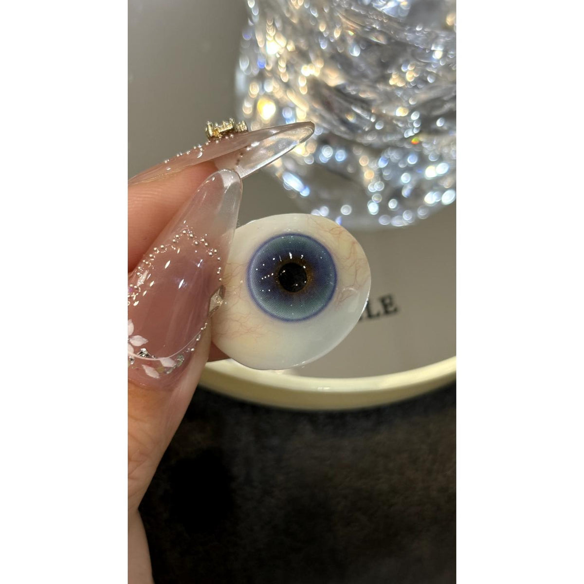 BLXYU thestarlens คอนแทคเลนส์สี ขนาด 14.20 มม. สีฟ้า (ใช้งานได้ 6 เดือน)