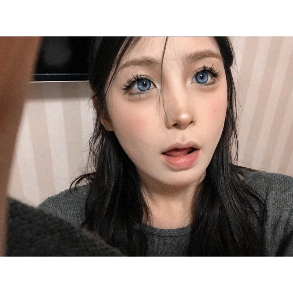 YSBZANG MorningCon คอนแทคเลนส์สีฟ้า ขนาด 14.20 มม. (ชนิดราย 6 เดือน)
