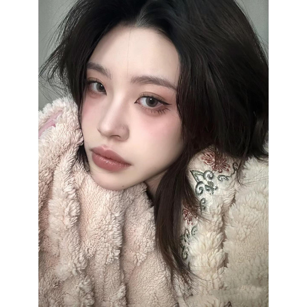 QHPO OVOLOOK 14.00mm Brown Colored Contact Lenses (6 Months Wear)