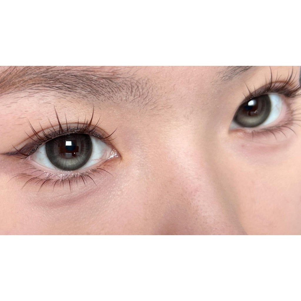 YLYGUANG thestarlens คอนแทคเลนส์สี ขนาด 14.50 มม. สีดำ (แบบราย 6 เดือน)