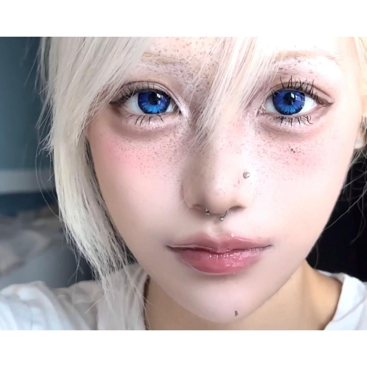 คอนแทคเลนส์สี XNDCHI Xiyoulens ขนาด 14.50 มม. สีฟ้า (แบบราย 6 เดือน)