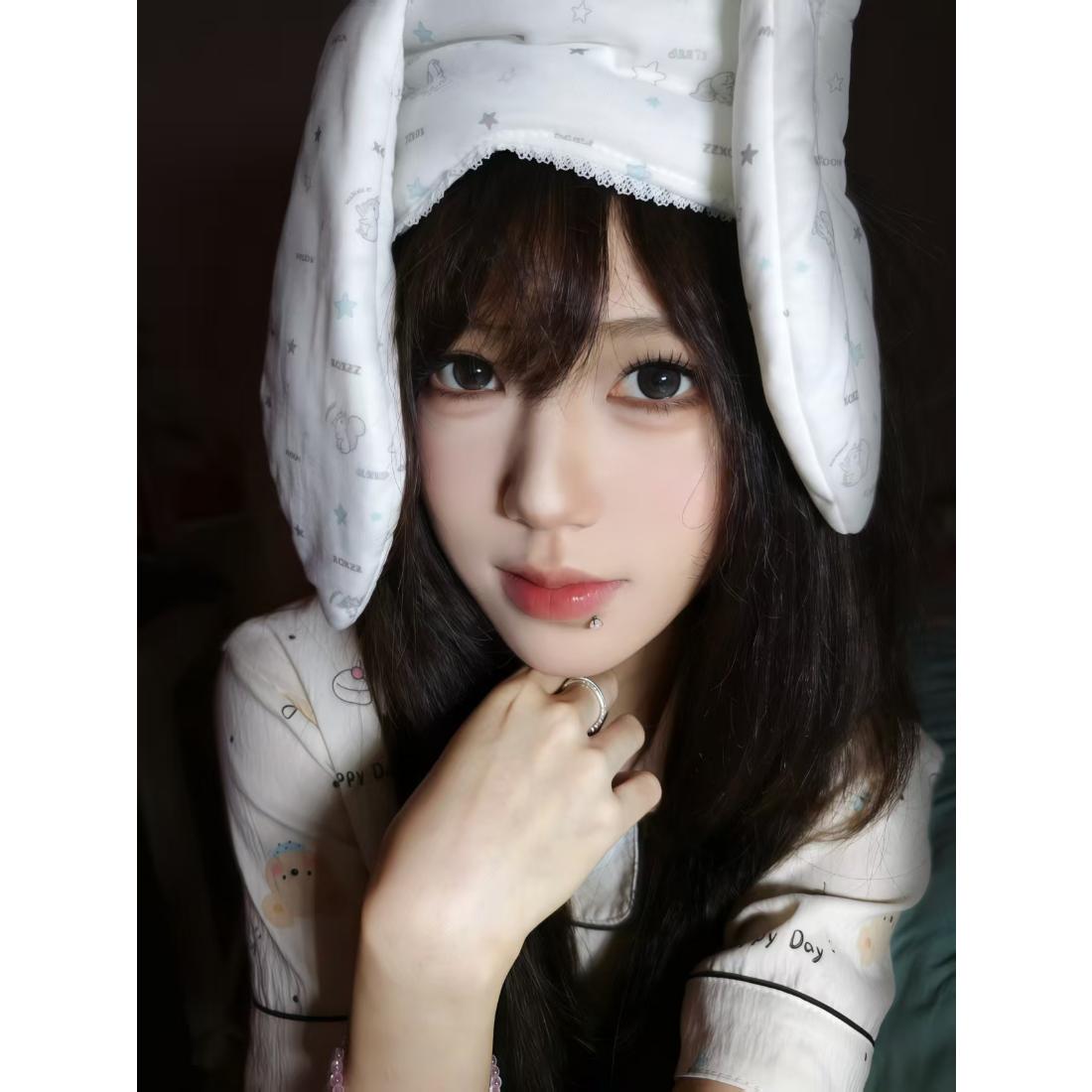 LMSYUE Tinacon 14.20mm Black Colored Contact Lenses (6 Months Wear)
