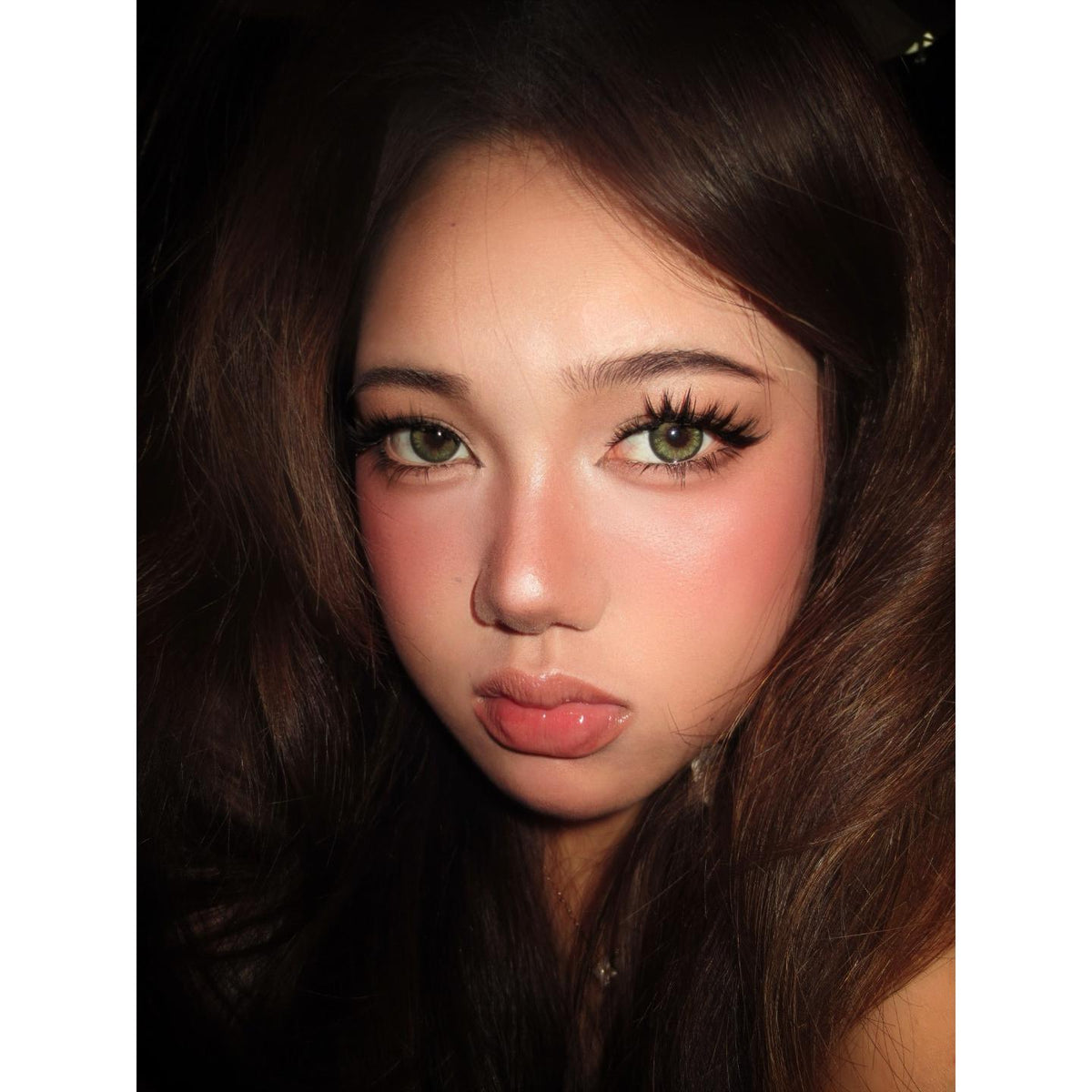 YSMJING Tinacon คอนแทคเลนส์สีเขียว ขนาด 14.20 มม. (ใช้งานได้ 6 เดือน)