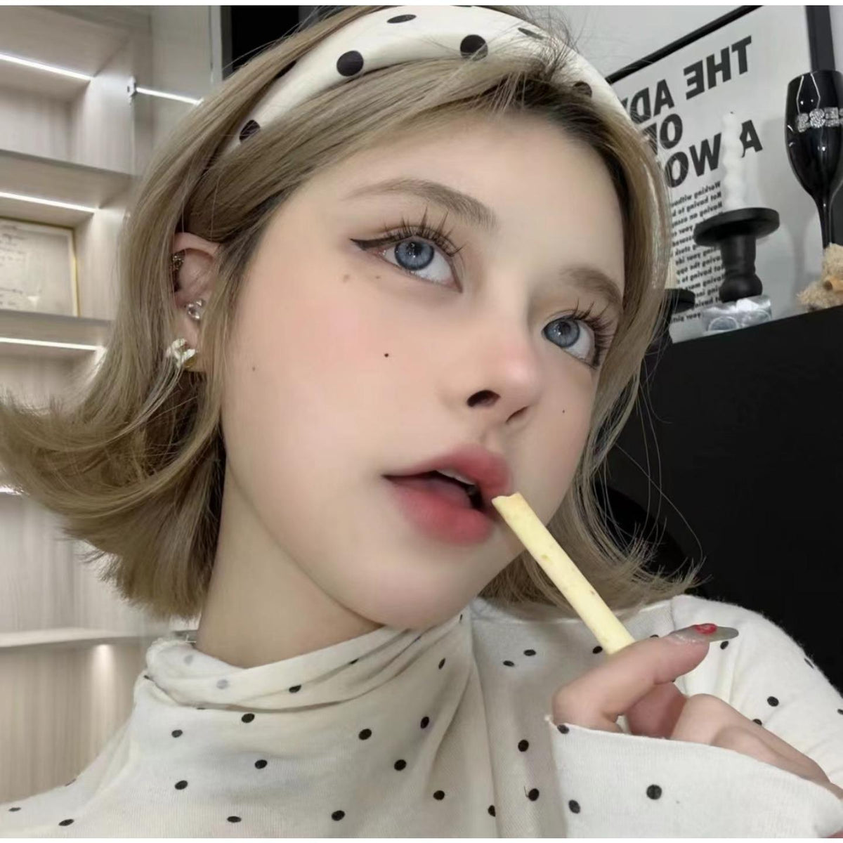 PXNYUE FLLYCON 14.20mm Blue Colored Contact Lenses (6 Months Wear)