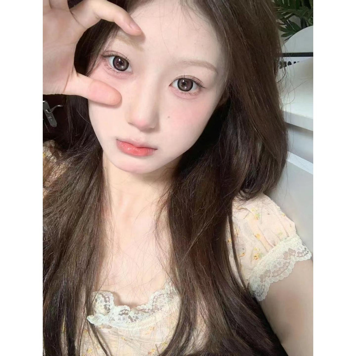 คอนแทคเลนส์สี CMQUN รุ่น Xiyoulens ขนาด 14.50 มม. สีน้ำตาล (ชนิดราย 6 เดือน)
